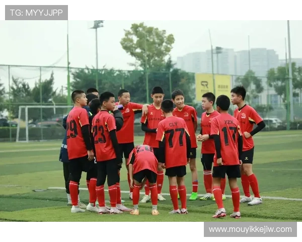 帅气足球明星名字大全让你领略球场风采与魅力的完美结合