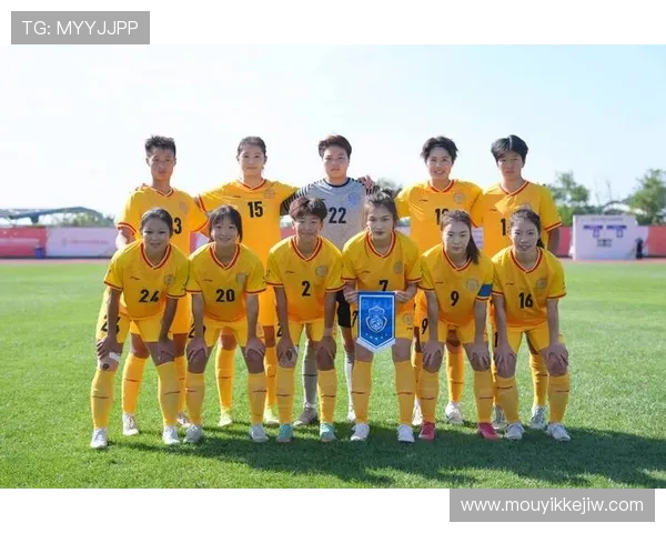 国际足球明星太太的生活与时尚：她们如何在聚光灯下展现自我风采