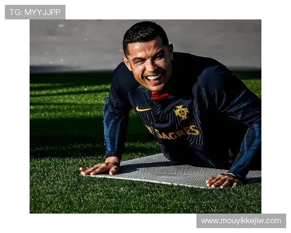 足球明星们的晚安动作大揭秘温馨瞬间尽在其中让我们一起感受他们的魅力与亲和力